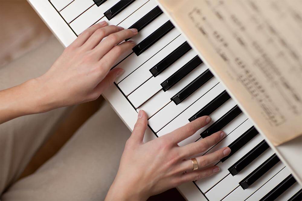 use-the-midi-piano-in-your-daw-1-2